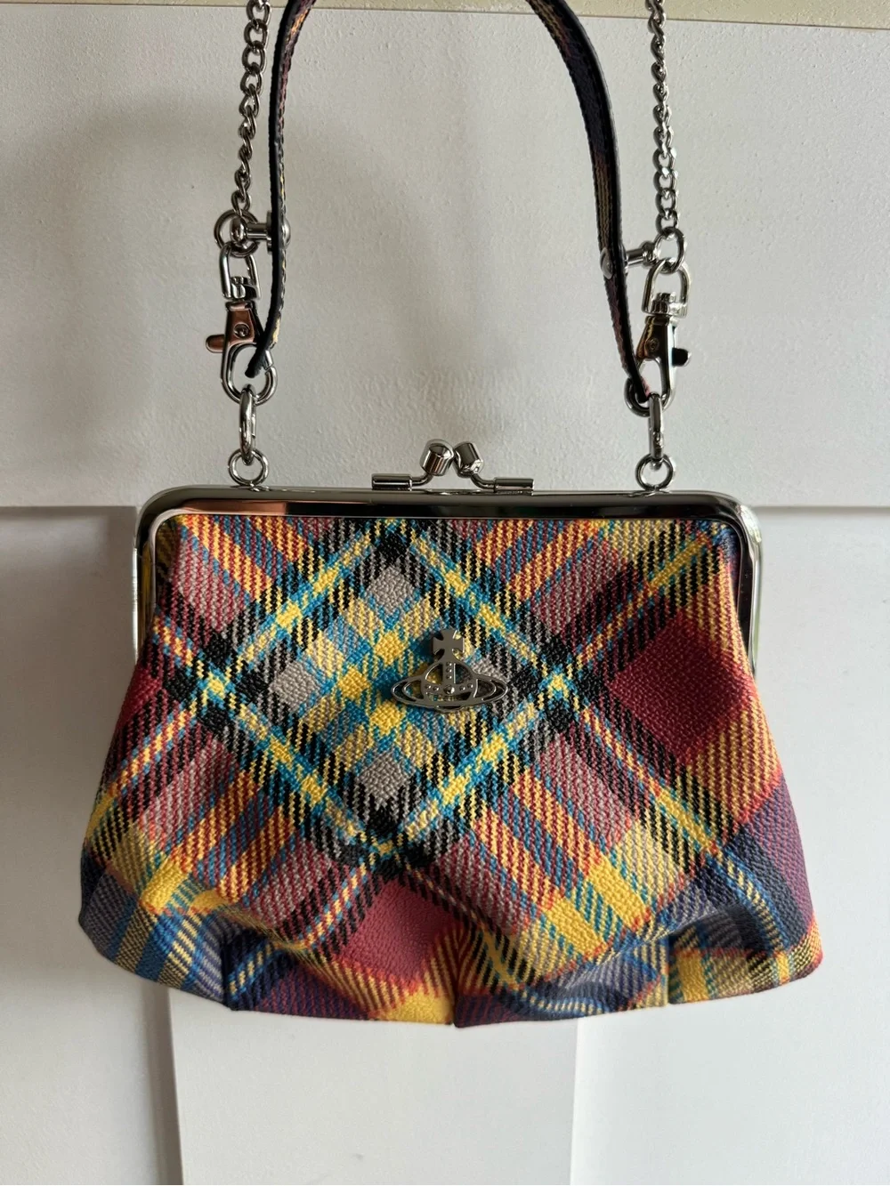 Vivienne Westwood Granny Frame Tartan Plaid Kiss Lock Bag Chain Strap